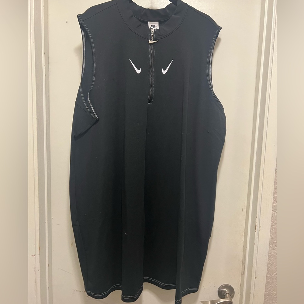 Nike plus size never worn dress zipper tank top 3x